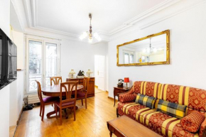 GuestReady - Parisian Bliss near Notre-Dame